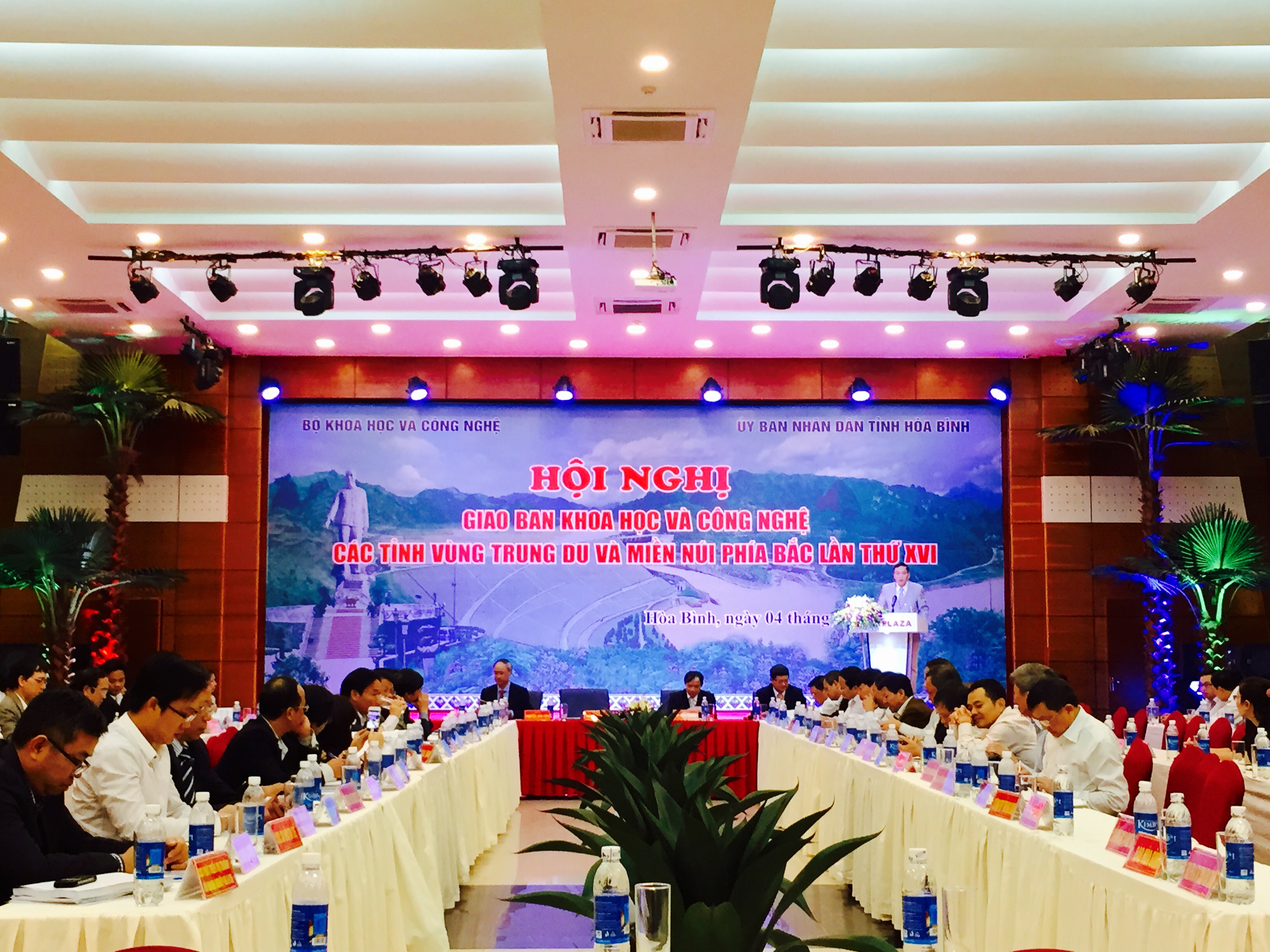 Hội nghị giao ban Khoa học và Công nghệ vùng Trung du và miền núi  phía Bắc lần thứ XVI tại Hoà Bình